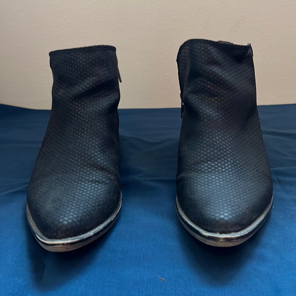 Rocketdog size 9 women’s booties